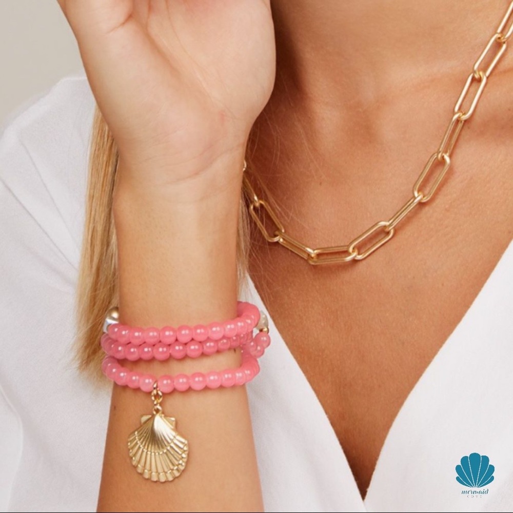 MALIBU LUCITE WRAP BRACELET - CORAL